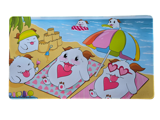 LA RQ EXCLUSIVE : Playmat